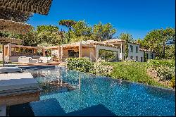 Saint-Tropez - New house with exceptional sea view
