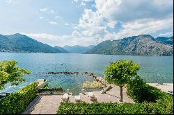 Luxury Villa On The First Line, Dobrota, Kotor, Montenegro, R1848