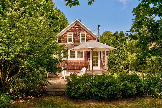 Charming Farm House