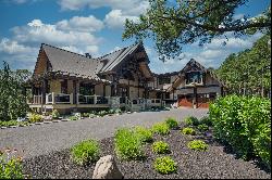 Hybrid-Fusion Red Cedar Log Chalet