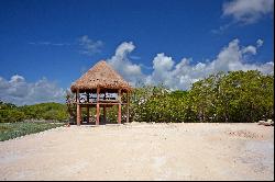 PRIME LOT IN PLAYA PARAISO