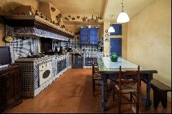 Luxury villa between Pisa and Florence