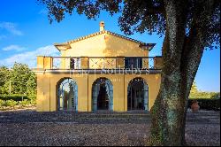 Luxury villa between Pisa and Florence