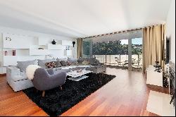 Flat, 5 bedrooms, for Sale