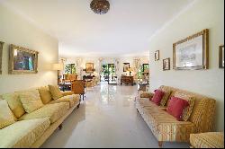 House, 5 bedrooms, for Sale