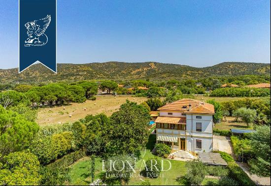 Stunning property at a stone's throw from Ansedonia's sea