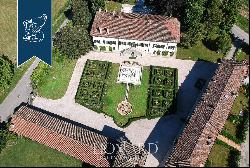 Prestigious estate with agritourism resort among Prosecco's hills