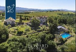 Stunning farmstead surrounded by Umbria's countryside for sale