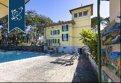 Prestigious villa with pool for sale near Arezzo