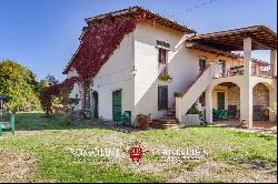 SMALL ESTATE FOR SALE NEAR FLORENCE, TUSCANY