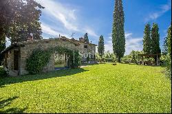 House in the Tuscan Hills for Sale