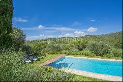 House in the Tuscan Hills for Sale