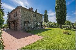House in the Tuscan Hills for Sale