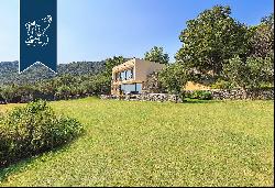 New designer estate with a wonderful enchanting pool with sea view by the Ligurian Riviera