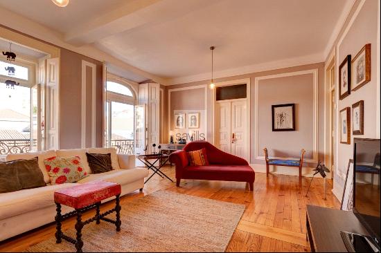 5 Bedroom Charming Apartment, Avenida da Liberdade, Lisbon