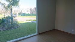 Casa moderna con vista al Golf en Venta y Alquiler