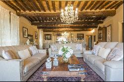 Romantic luxury Villa on the hills of Lucca