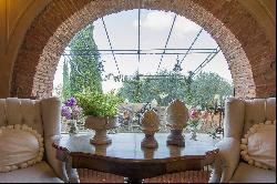 Romantic luxury Villa on the hills of Lucca