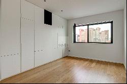 3 Bedroom Top Floor Apartment, Avenidas Novas, Lisboa