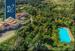 Luxury hotel surrounded by nature for sale in Arcidosso