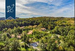 Luxury hotel surrounded by nature for sale in Arcidosso