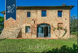 Stunning farmstead with pool for sale near Siena