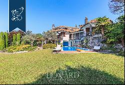 Panoramic estate in a high position by Lake Maggiore