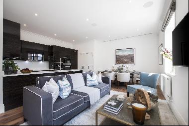 3 bedroom penthouse in Hammersmith W6.