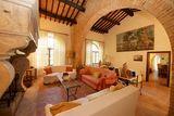 Ref. 2680 Farmhouse in a private hill in Cetona - Tuscany