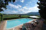 Ref. 2680 Farmhouse in a private hill in Cetona - Tuscany