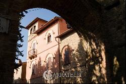 Ref. 1088 | Prestigious Castle in Umbria