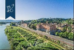 Apartment building for sale by Florence's river Arno