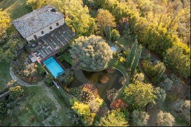 Ref. 6968 Wonderful villa with winter garden in Corciano