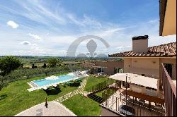 Ref. 7153 Modern villa with swimming pool and olive grove near Arezzo