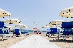 Ref.8922  Seafront hotel with private beach in Formia