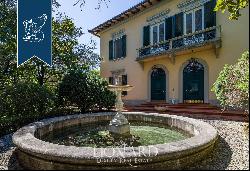 Prestigious villa with a tower for sale in Lucca