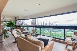 Apartment with skyline view in great location