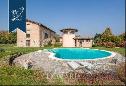 Luxury villa with swimming pool near Reggio Emilia