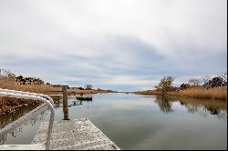 Sam's Creek Rental with Pool & Dock 