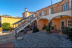 Spacious Tuscan-style villa - Roses