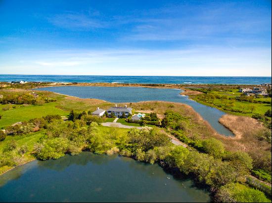 Fordune Pondfront with Pool & Pool House