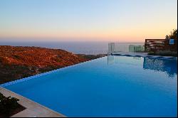 4 Bedroom Sea View Villa in Aphrodite Hills