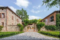 Ancient charming property on the hills of Piacenza