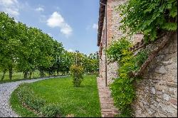 Ancient charming property on the hills of Piacenza