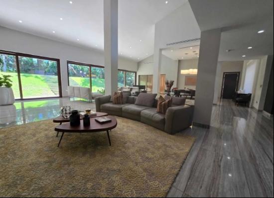 The Most Distinguished Residences In Senderos De Camino De Cruces