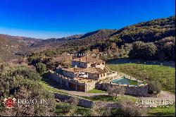 LUXURY RESTORED VILLA FOR SALE VAL D'ORCIA TUSCANY