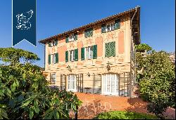 Stunning frescoed property for sale in Genoa