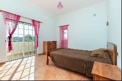 Detached house, 6 bedrooms, for Sale