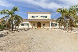 Detached house, 6 bedrooms, for Sale