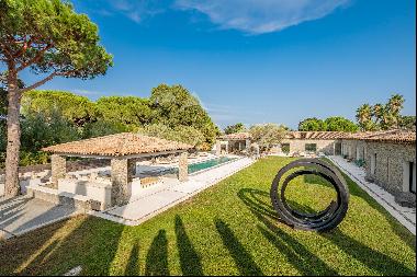 Saint-Tropez - Magnificent contemporary villa